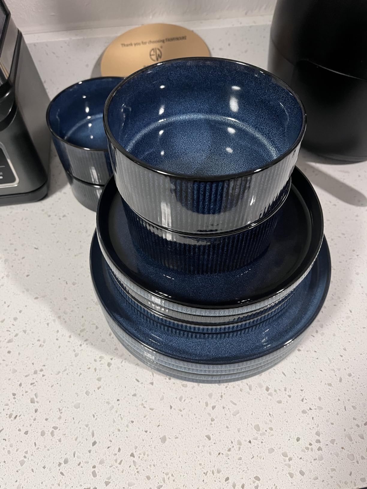 Dinnerware photo