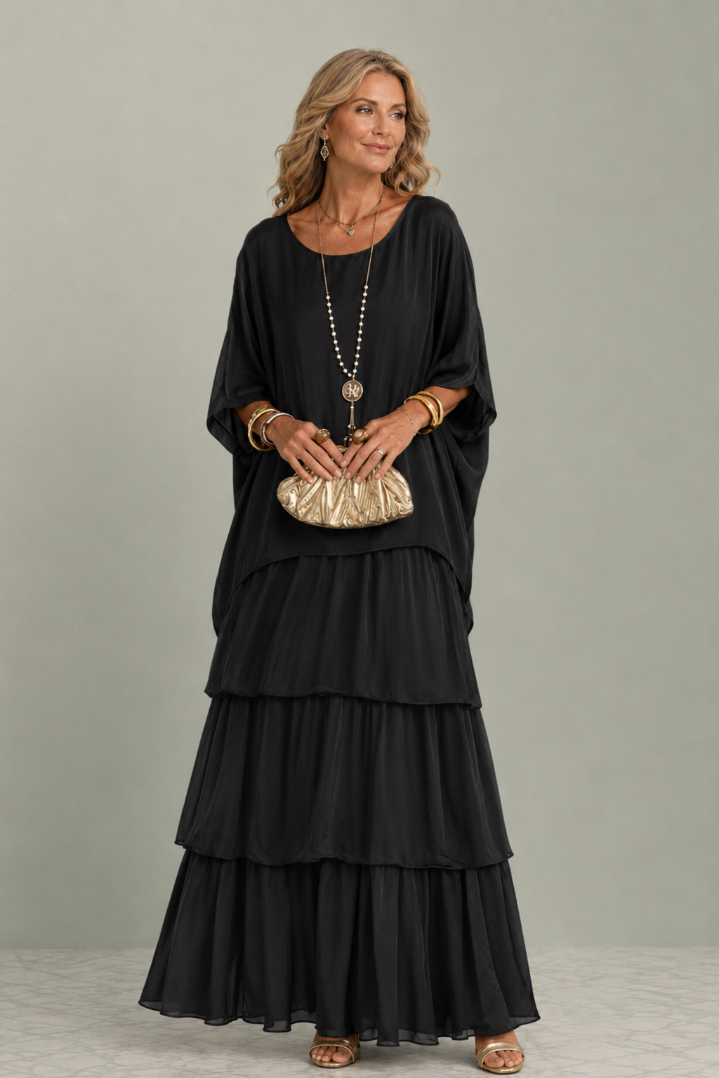 Long and Flowing Elegant Dress