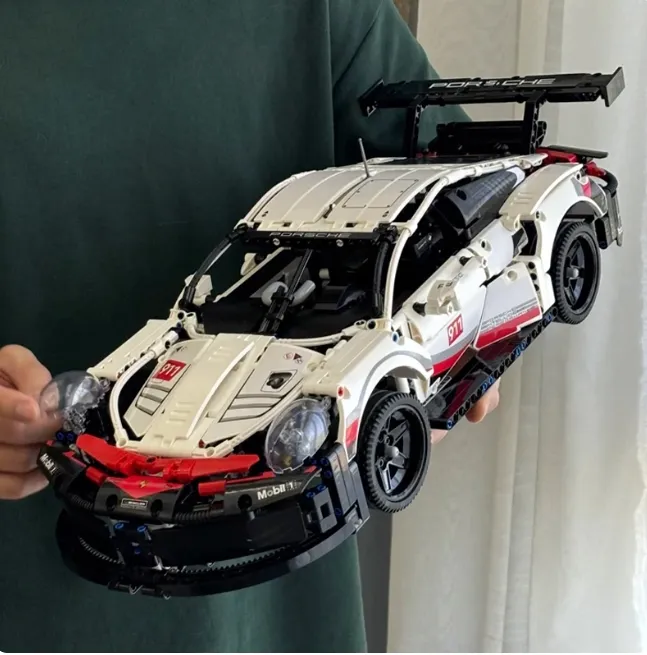 🚗🧩 1580pcs Sports Car Building Blocks Set