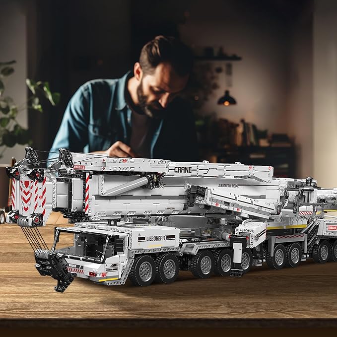 📱 Tech-Controlled Construction Crane | 8,506-Piece Programmable Building Set