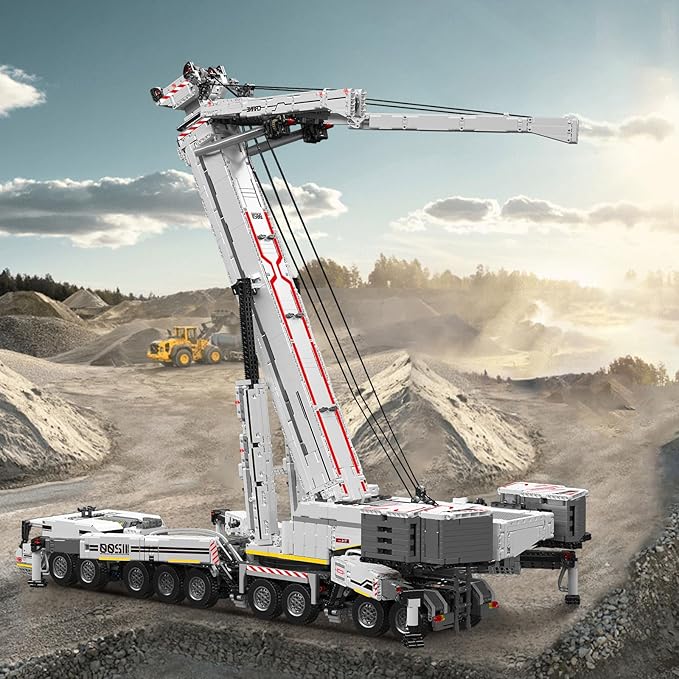 📱 Tech-Controlled Construction Crane | 8,506-Piece Programmable Building Set