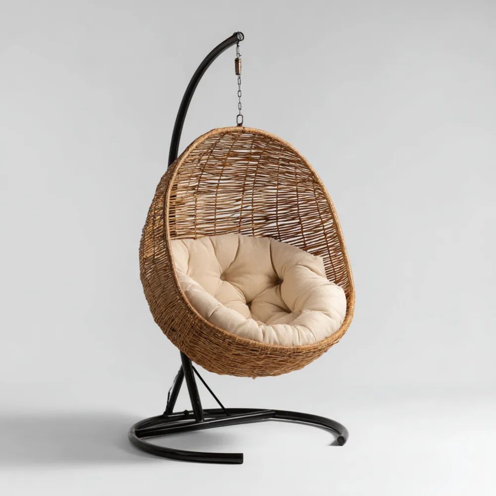 Poltrona sospesa in rattan 80x70x180 cm con cuscino Beige