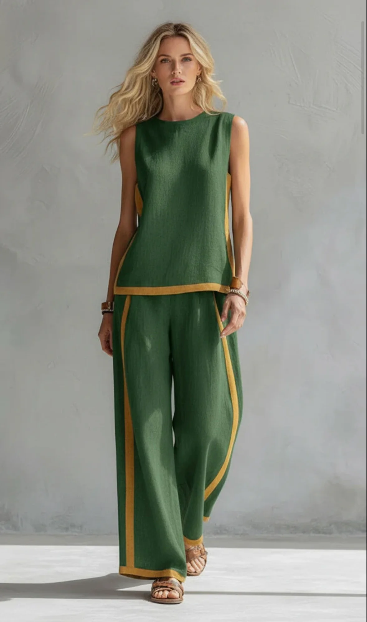 Contrast Color High Waisted Pants + Round-Neck Sleeveless Top Two Pieces Set