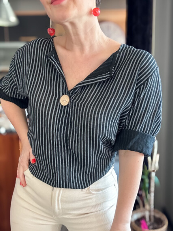 🌲🔥 Classic Striped V Neck Button Down Blouse