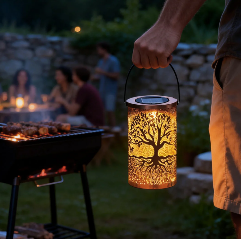 🌳 Turn Your Garden into a Magical Forest with This Solar Lantern! ✨🏡