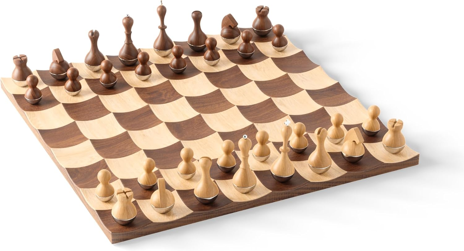 ♟️ Wobble Chess Set – Walnut & Maple Wood Board with Weighted Pieces, Award-Winning Design 🏆✨