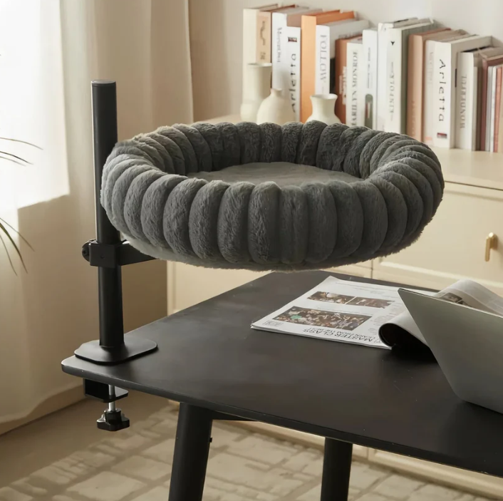 🐾 Cat Desk Hammock – Clips to Any Desk, Holds Large Cats Up to 44lbs 🪑😴