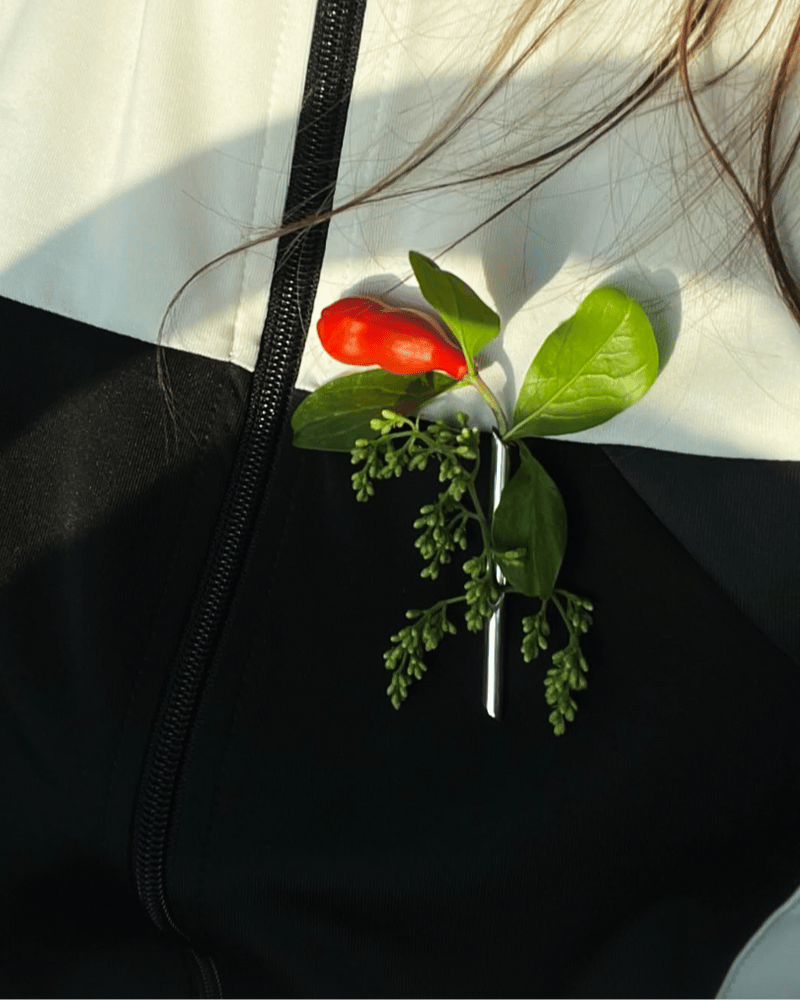 🎁A Kind Brooch - Every bloom tells a different story🌷