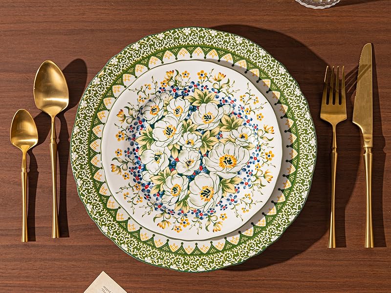 dinnerware set