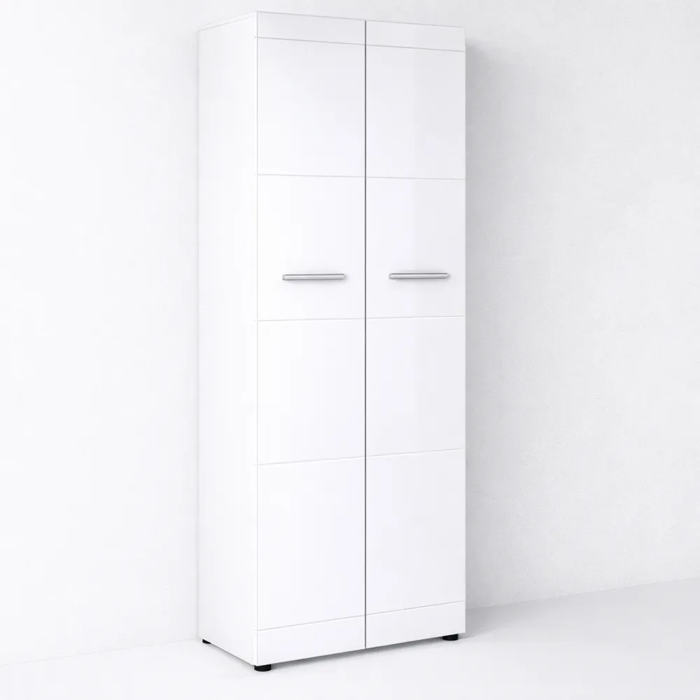 Armoire-penderie blanche avec façades brillantes et rainures
