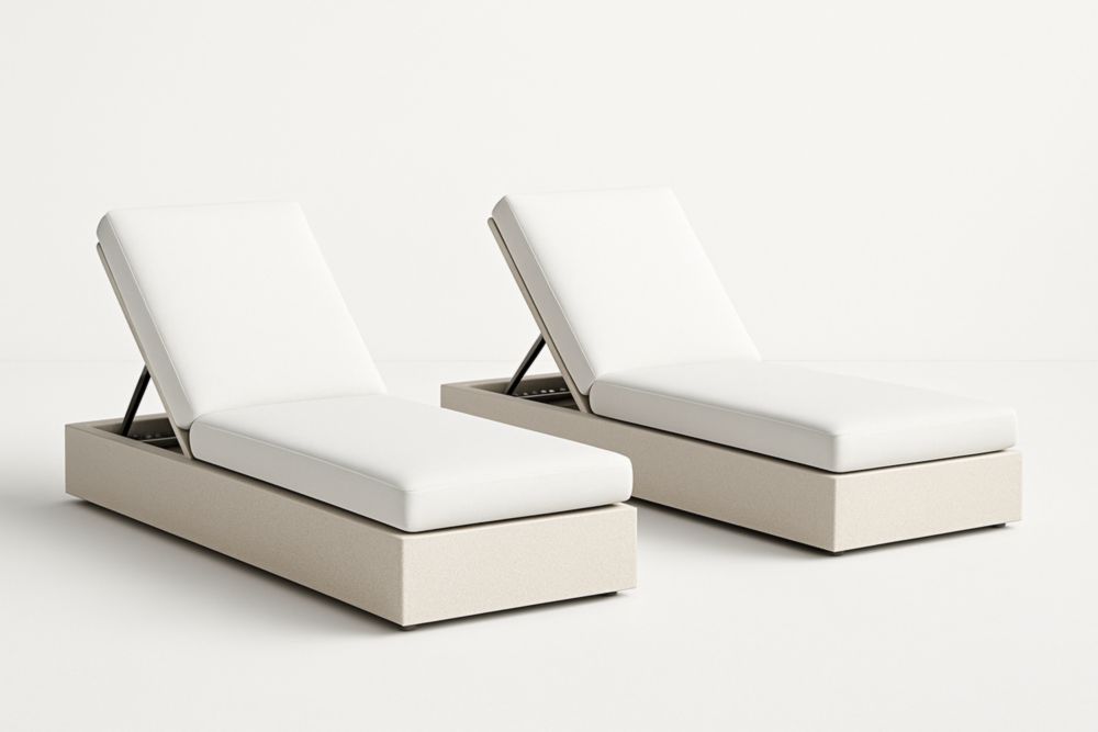 Lot de 2 chaises longues extérieures réglables avec coussins blancs