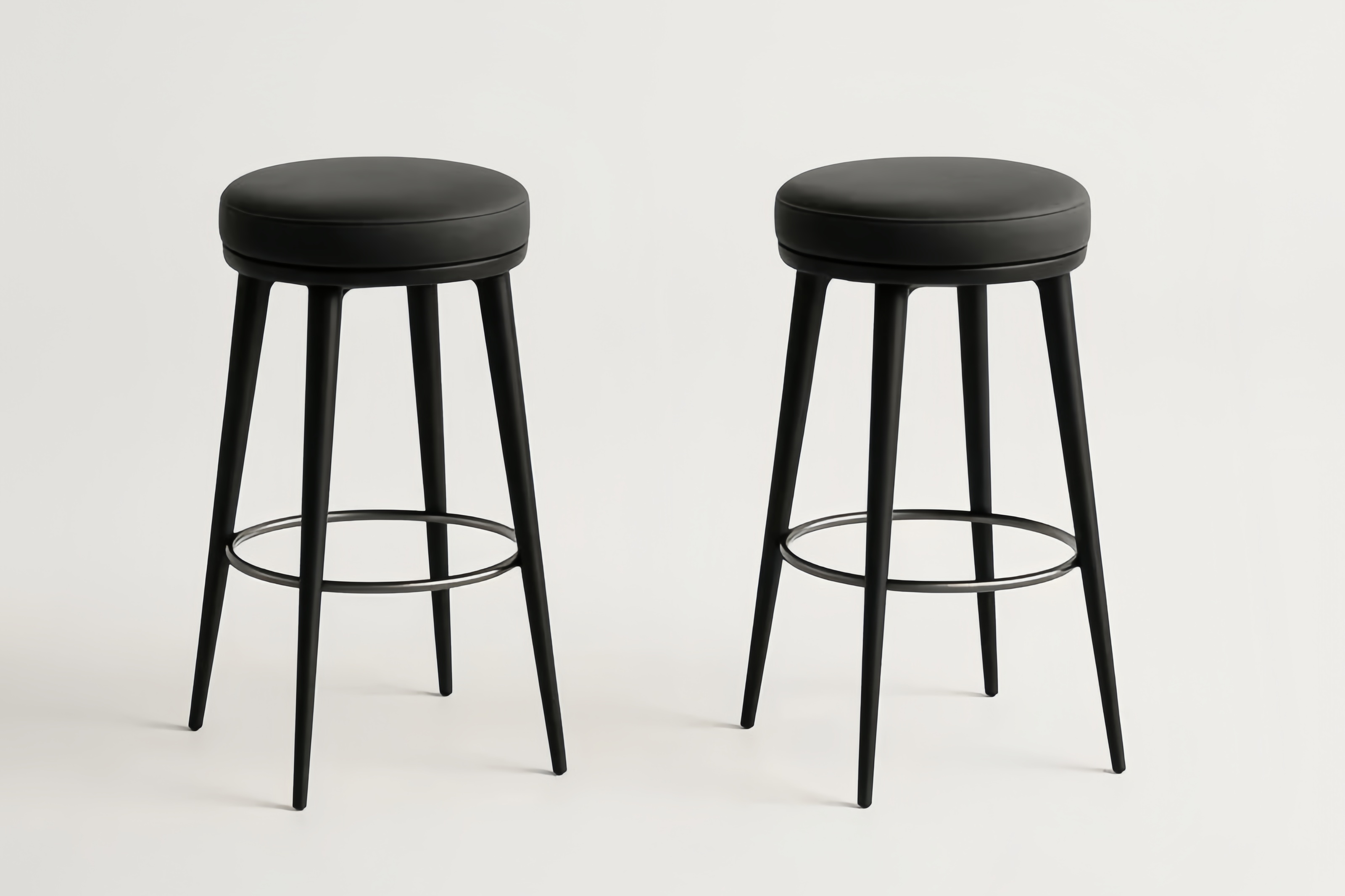 Tabourets de bar noirs en similicuir et métal lot de 2