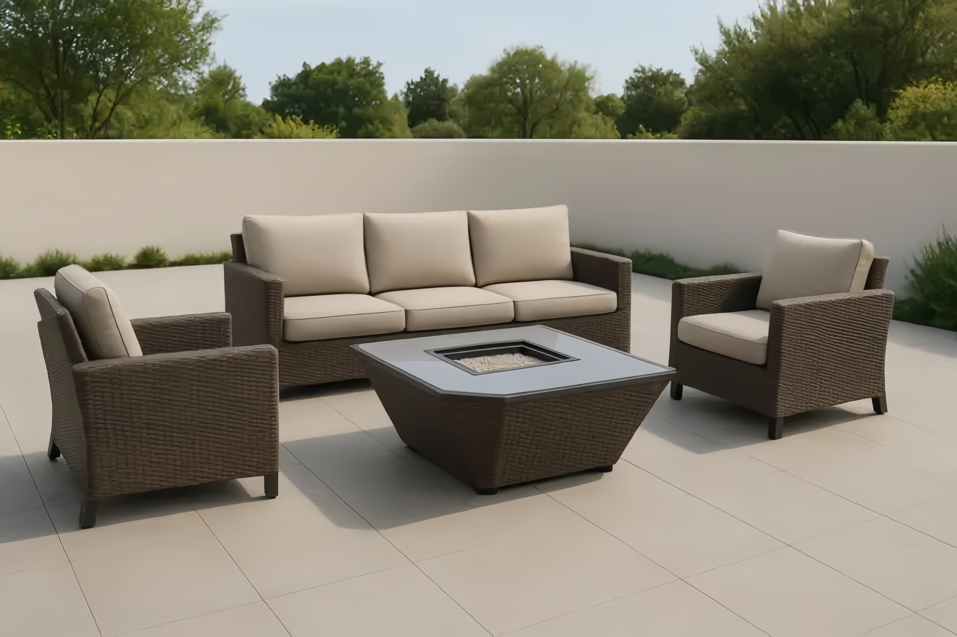 Ensemble de meubles de jardin en résine avec coussins en polyester beige