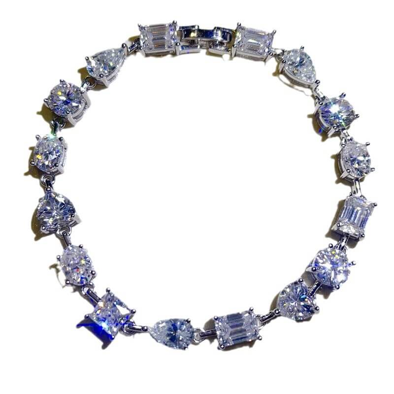 The Radiant Stream| S925 Silver Moissanite Bangle