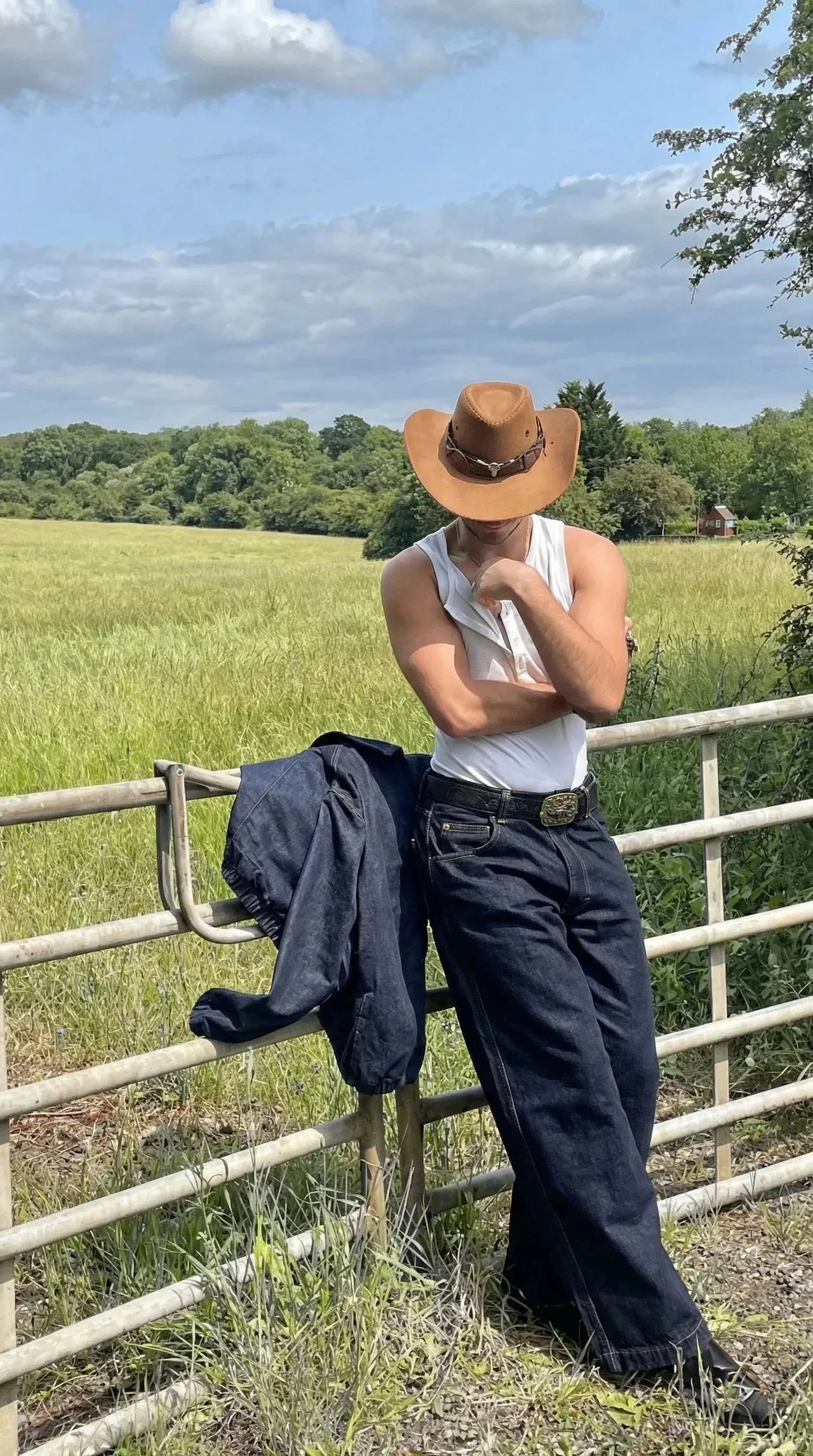 🔥Ranch Hand Authentic Full-Grain Leather Cowboy Hat – Shapeable Brim & Weather-Resistant