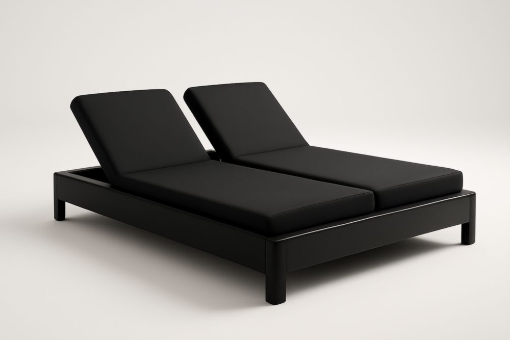 Bain de soleil double réglable en bois noir et polyester.