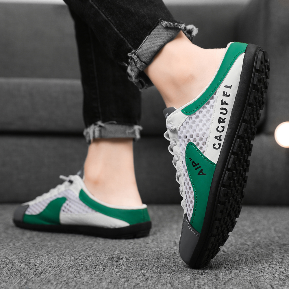 The best walking shoes are suitable for men to wear all day.