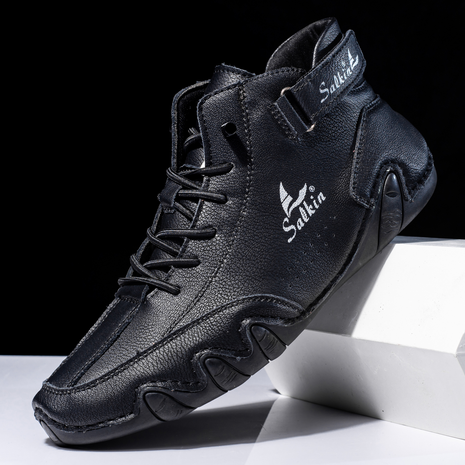 👞 The best walking shoes are suitable for men to wear all day.