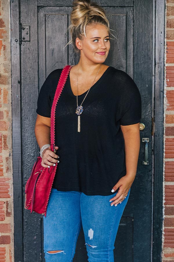 Haute Hustle Shift Tee in Black-Beginning Fashion