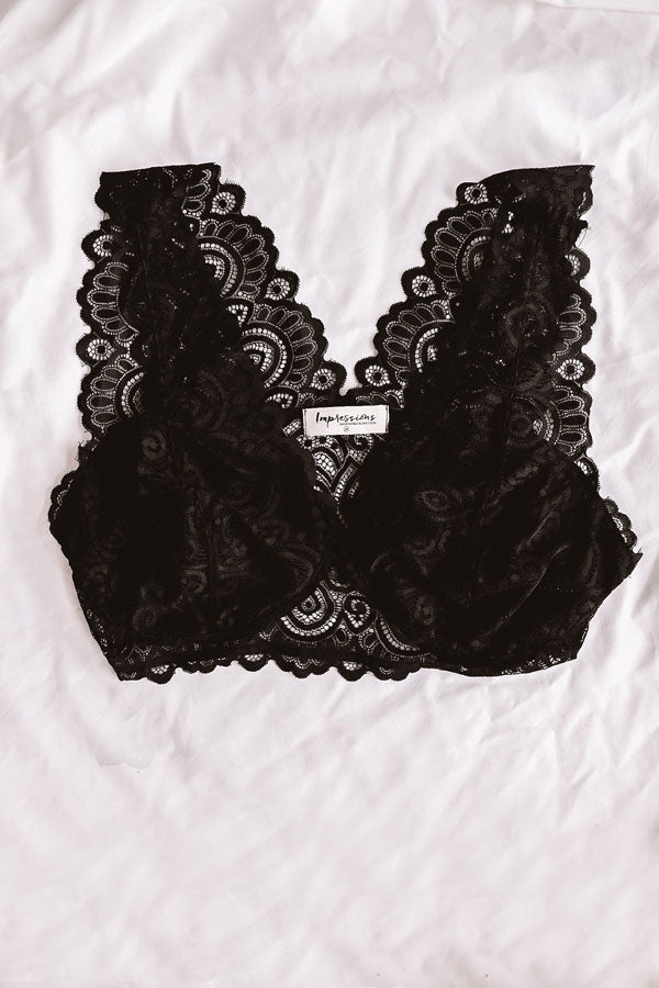 Babe Next Door Lace Bralette in Black Curves-Beginning Fashion