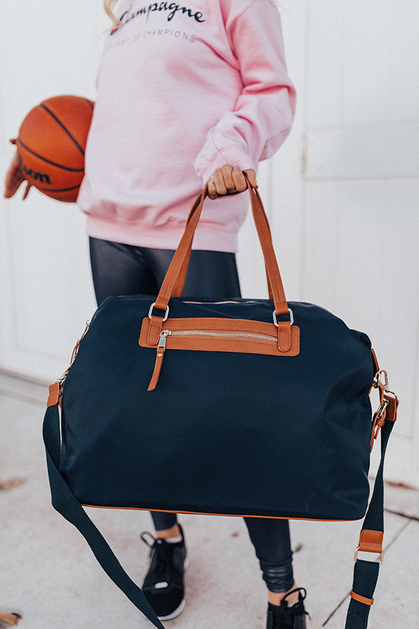 Breckenridge Vacay Weekend Tote In Navy-Beginning Fashion