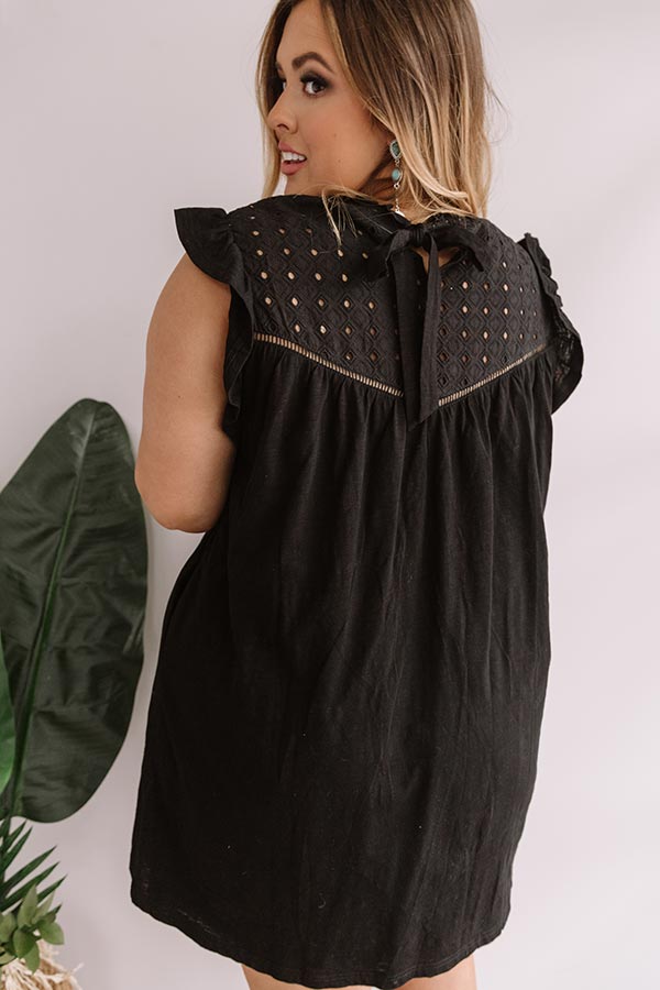Balcony Views Eyelet Shift Dress In Black Curves-Beginning Fashion