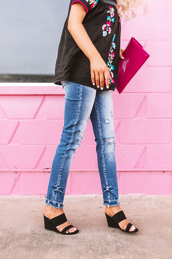 Five Star Wedge in Black-Beginning Fashion