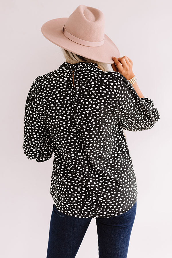 Belles And Brunch Shift Top In Black-Beginning Fashion