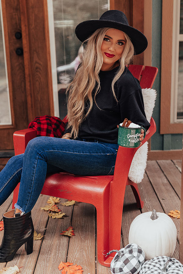 Fall Night Sweatshirt in Black-Beginning Fashion