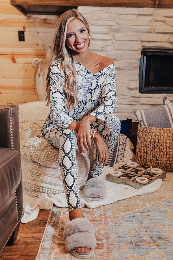 Chill Mood Snake Print Legging-Beginning Fashion