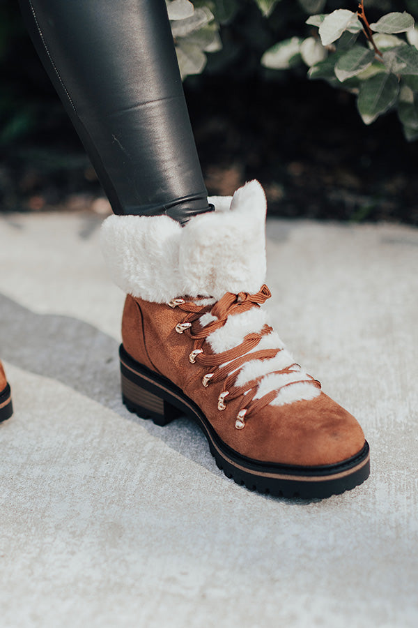 Favor The Cold Fur Lined Boot In Brown-Beginning Fashion