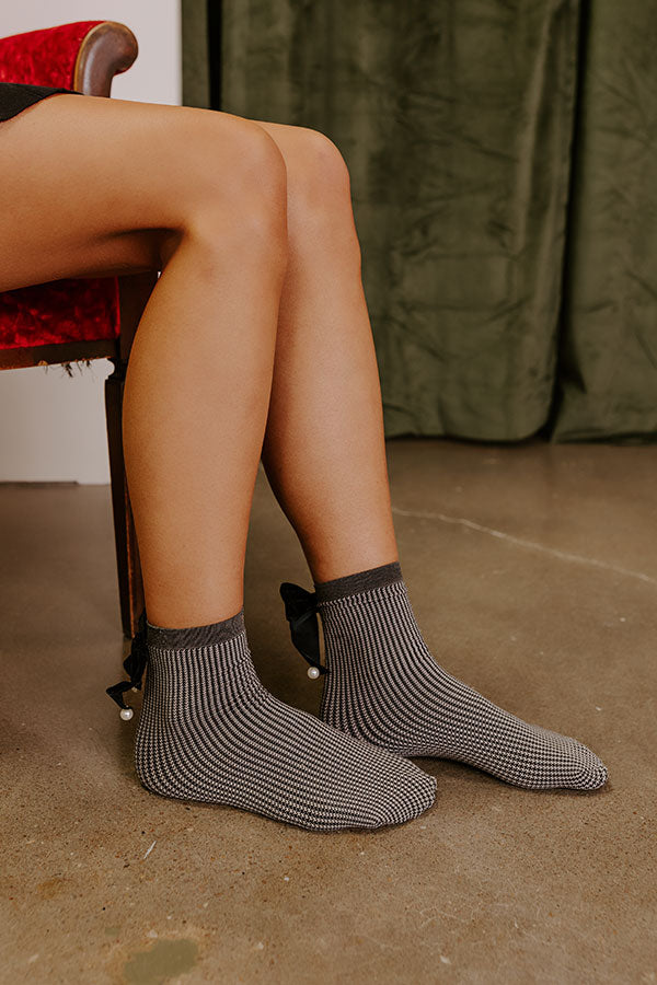 Chic Mindset Houndstooth Socks-Beginning Fashion
