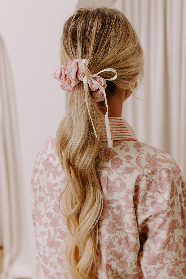 Chic Mindset Scrunchie in Ivory-Beginning Fashion