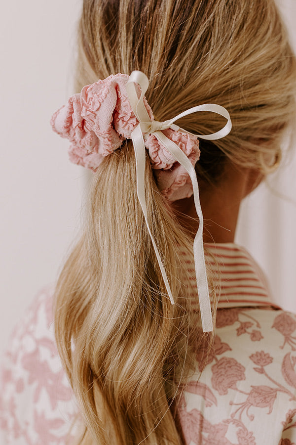 Chic Mindset Scrunchie in Ivory-Beginning Fashion
