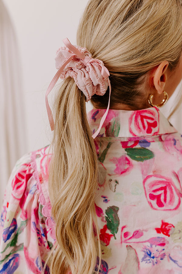 Chic Mindset Scrunchie in Pink-Beginning Fashion