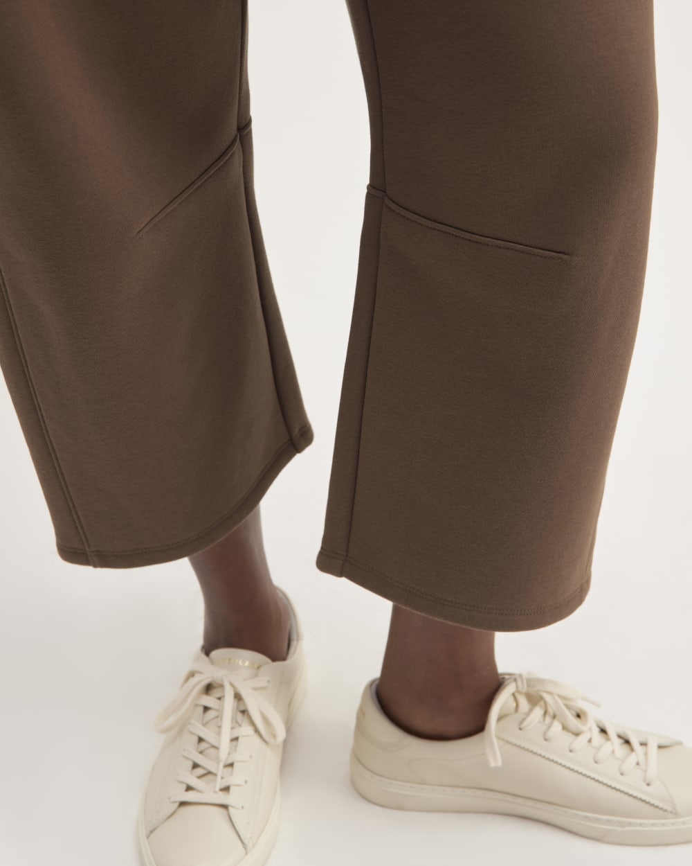 The ReTrack Barrel Sweatpant | Cocoa-styoma