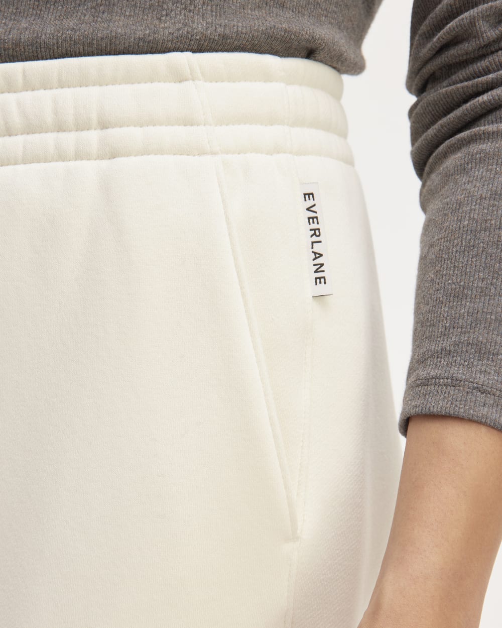 The ReTrack Barrel Sweatpant | Bone-styoma