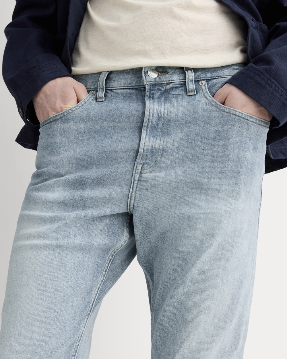 The Selvedge Straight Fit Jean | Clear Sky-styoma