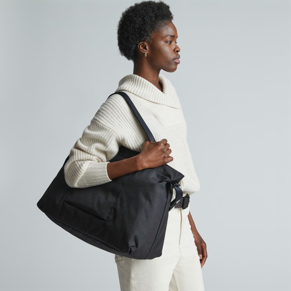 The ReNew Transit Weekender | Black-styoma