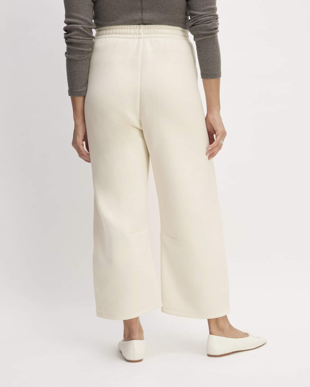 The ReTrack Barrel Sweatpant | Bone-styoma