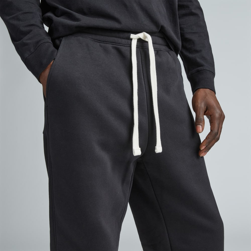 The ReTrack Sweatpant | Black-styoma