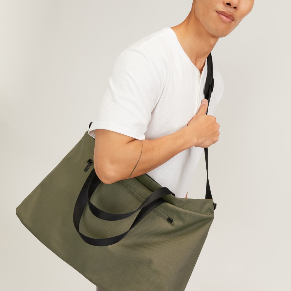 The ReNew Transit Weekender | Kalamata-styoma