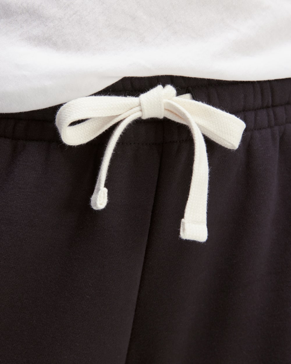 The ReTrack Barrel Sweatpant | Black-styoma