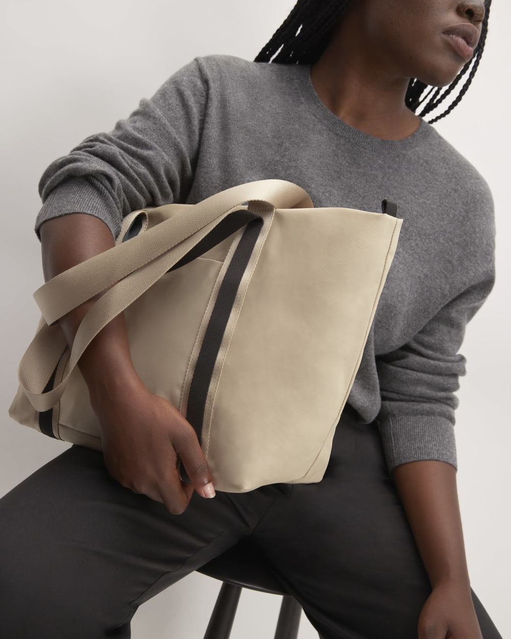 The Recycled Nylon Tote | Khaki-styoma