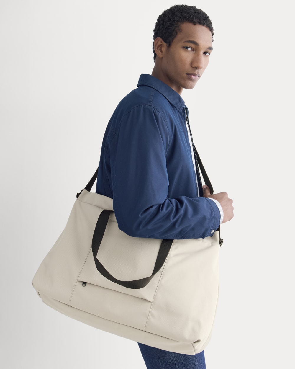 The ReNew Transit Weekender | Warm Quartz-styoma