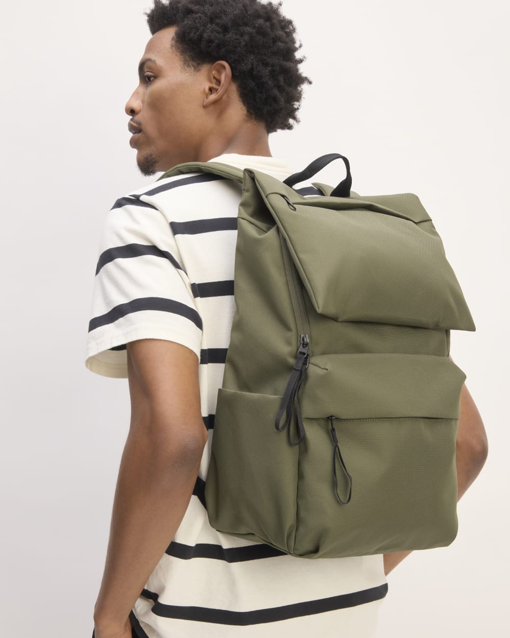 The ReNew Transit Backpack | Kalamata-styoma