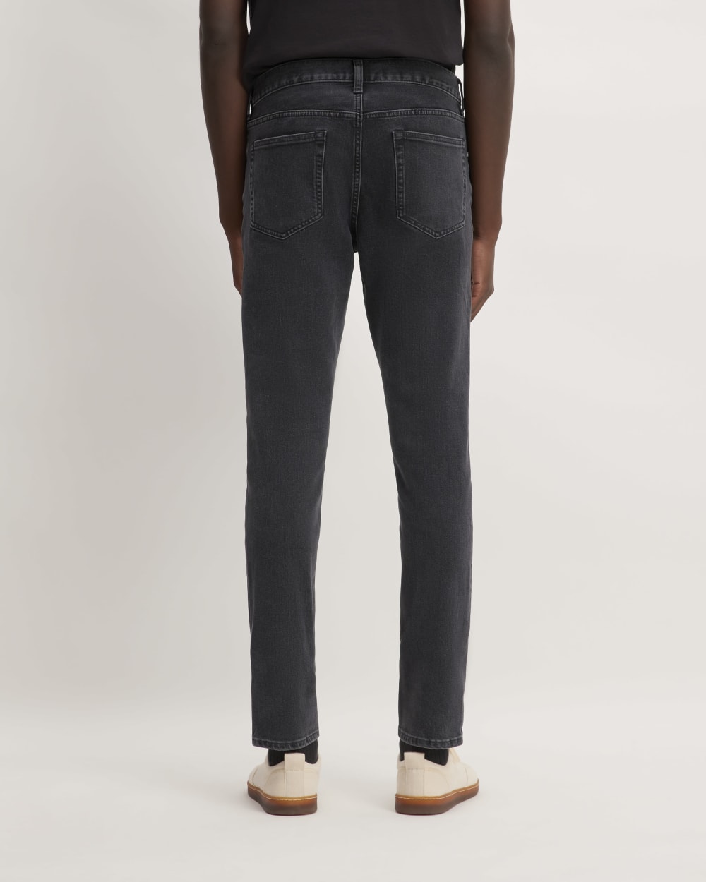 The Skinny 4-Way Stretch Organic Jean | Uniform | Washed Black-styoma