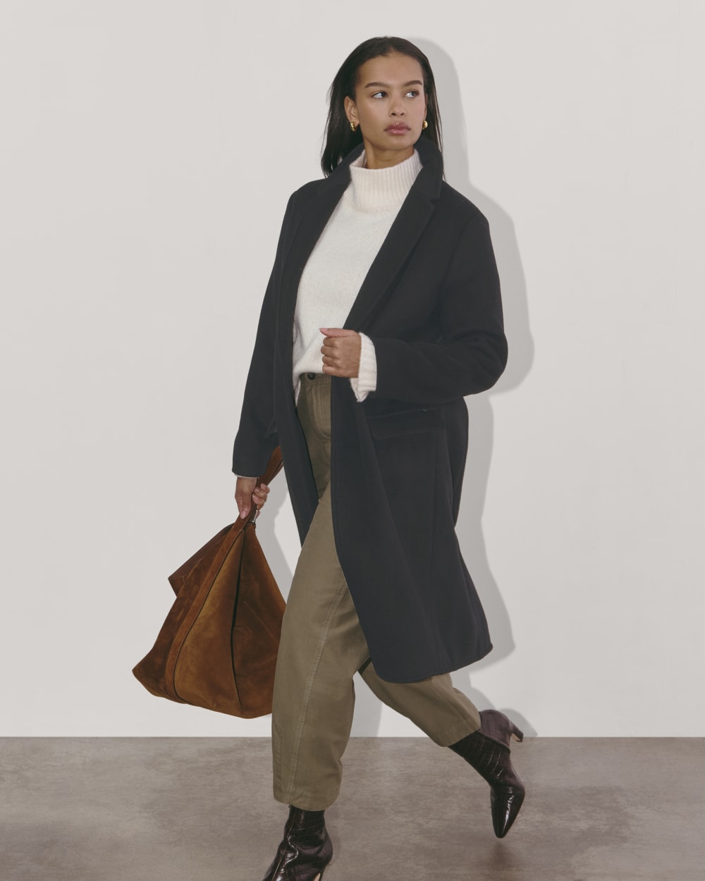 The Topcoat in Wool | Black-styoma