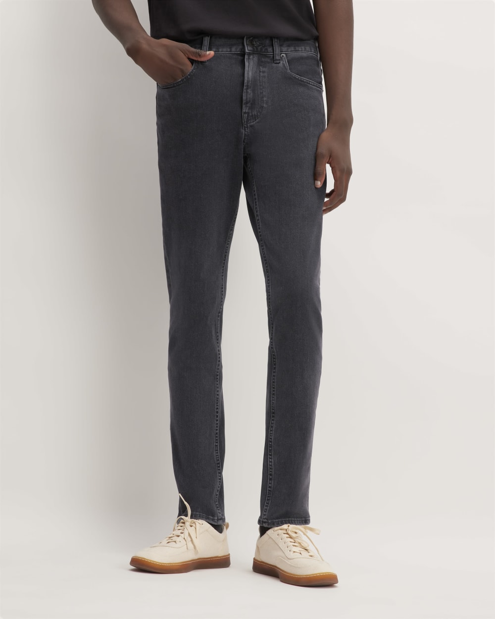 The Skinny 4-Way Stretch Organic Jean | Uniform | Washed Black-styoma