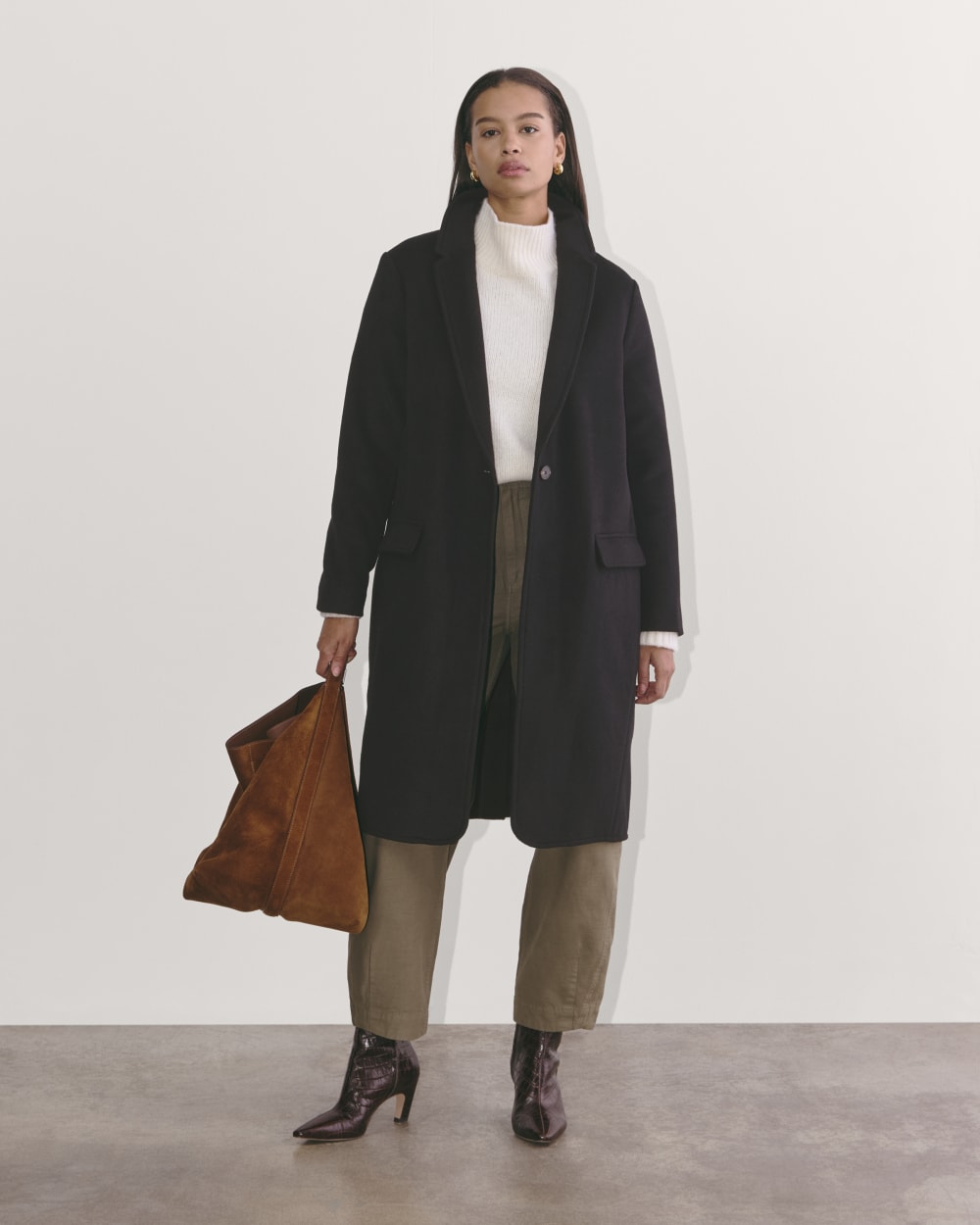 The Topcoat in Wool | Black-styoma